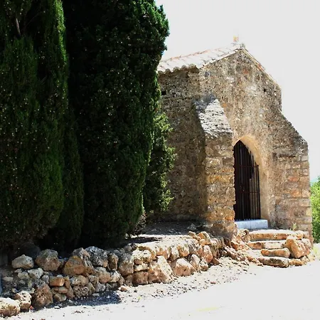 مكان تخييم Municipal L'espazo Corbieres *